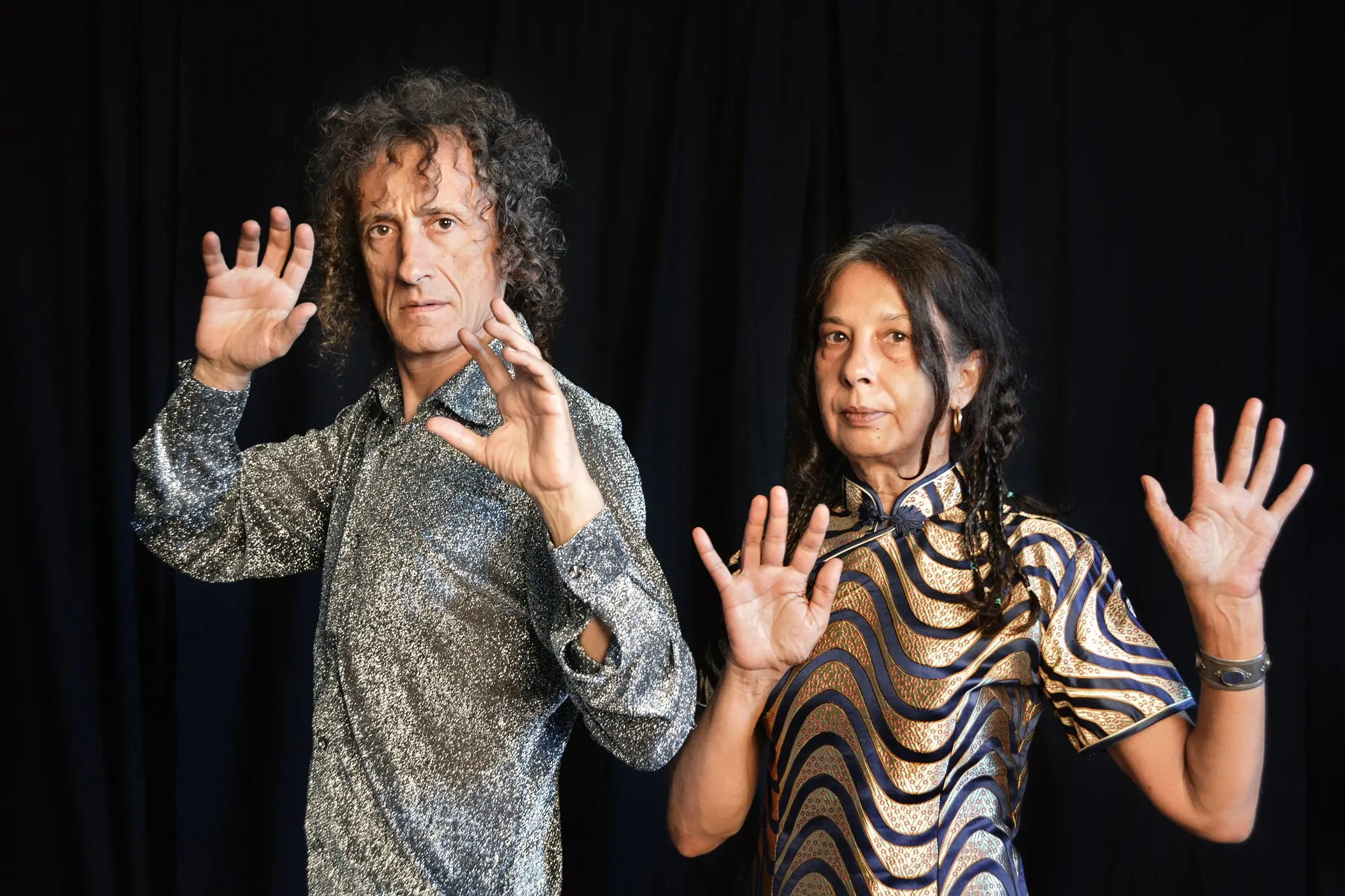 Ironici e irriverenti, il duo Rezza-Mastrella si prepara a stupire il pubblico del\u00A0Politeama\u00A0con “Metadietro”\n