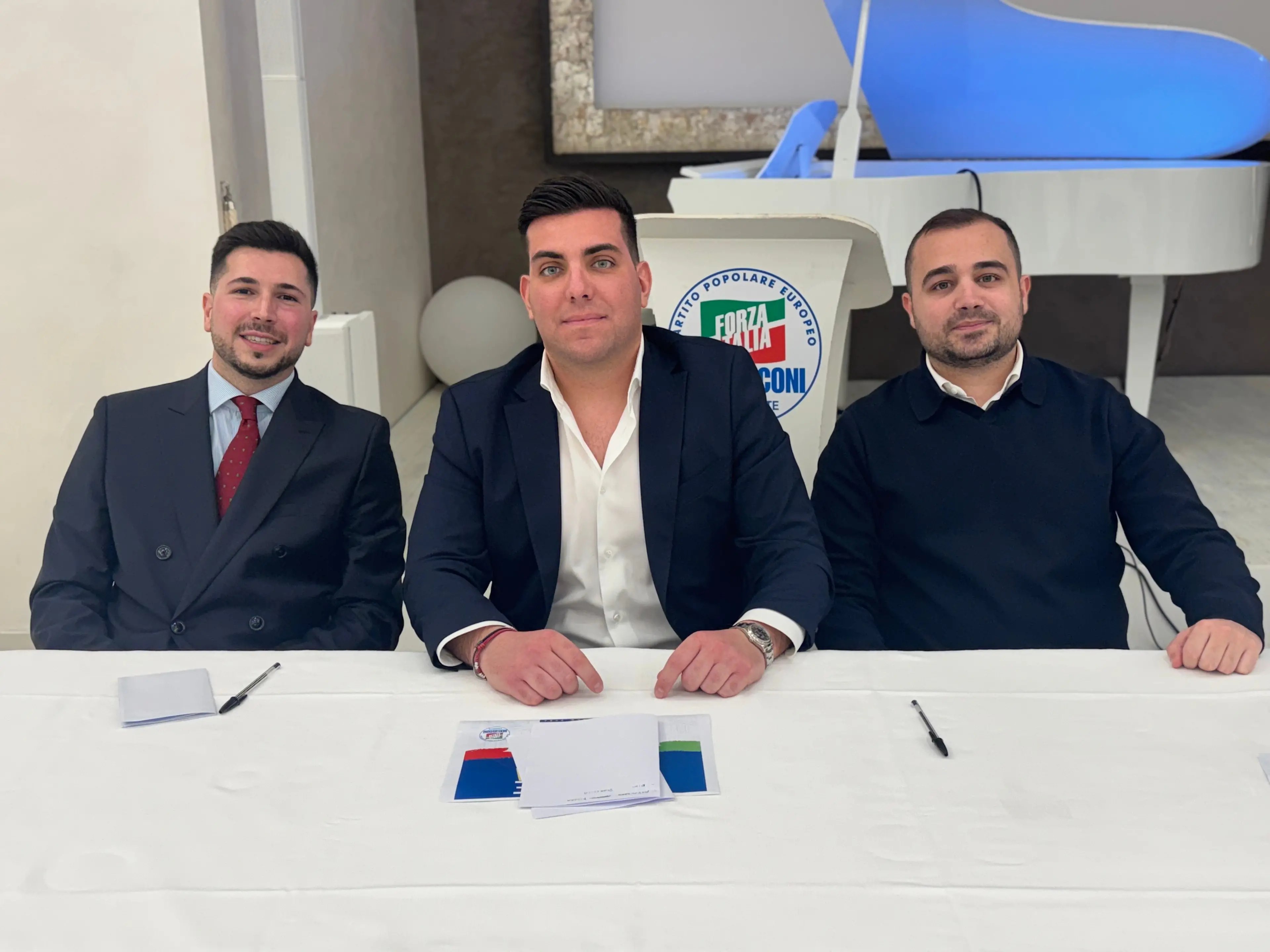 Forza Italia Giovani, presentato il nuovo coordinamento di Palmi sotto la guida del coordinatore Armando Melara\n
