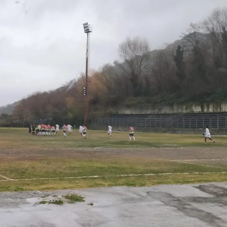 La Morrone continua a correre: espugnato anche il terreno del Campora (1-2)\n