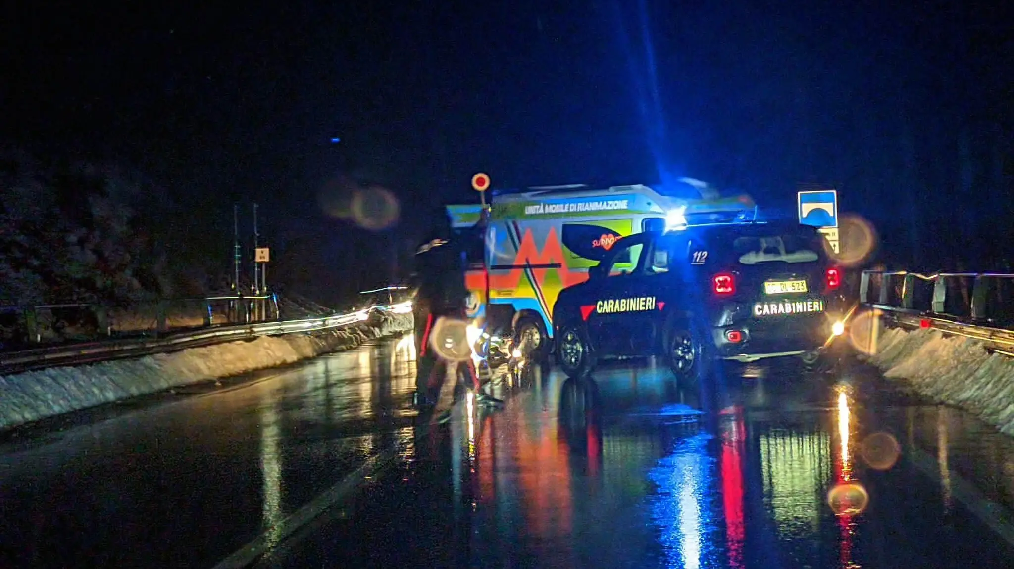 L\\'incidente avvenuto sulla SS 107 a Camiglitello Silano (foto di Alfonso Morelli tratta da Meteolino Fanpage)