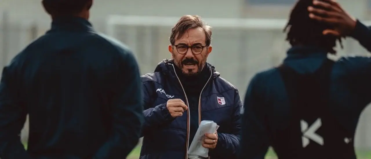 La Vibonese ritrova il sorriso nel derby. Il nuovo allenatore Capodicasa: «Deve essere una svolta per cambiare atteggiamento»\n