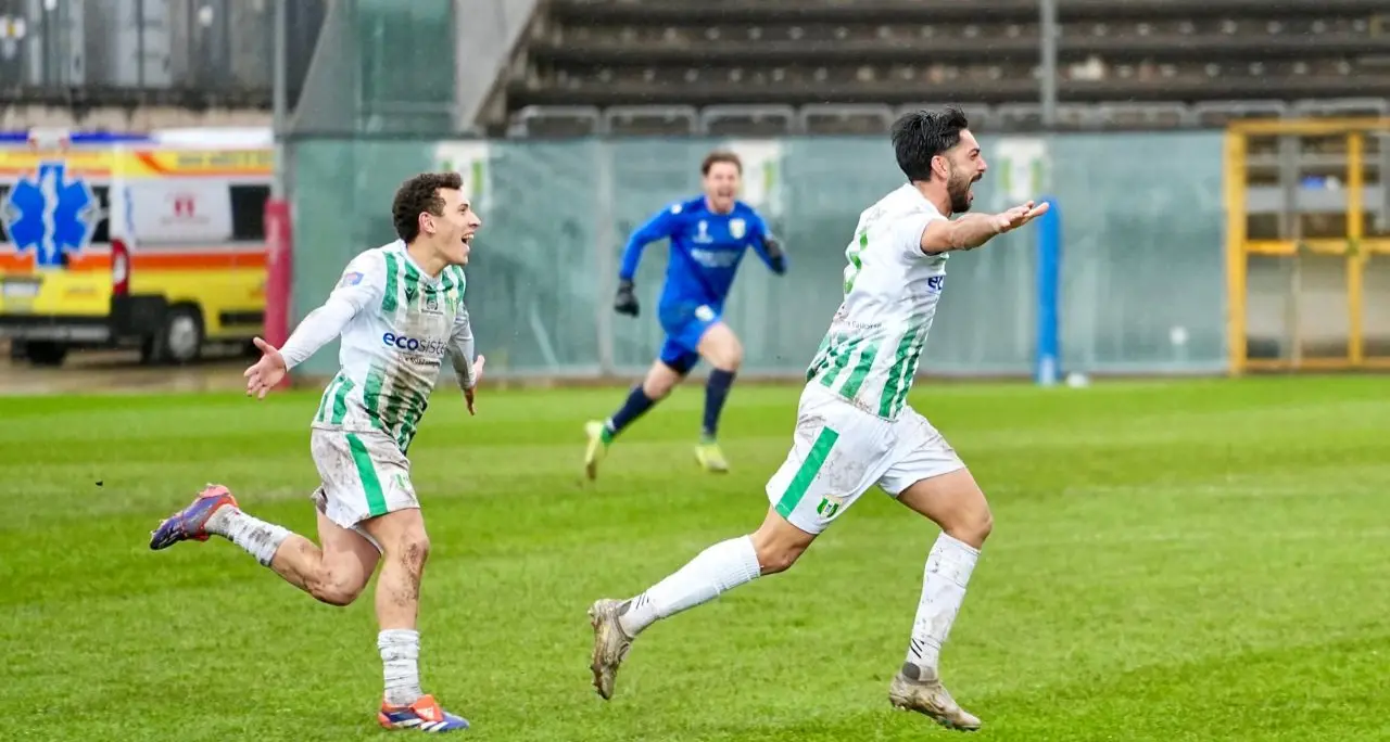 Serie D, Vigor Lamezia batte il Gela e torna al successo. Sanzone: «Dopo i primi venti minuti, gara perfetta»\n