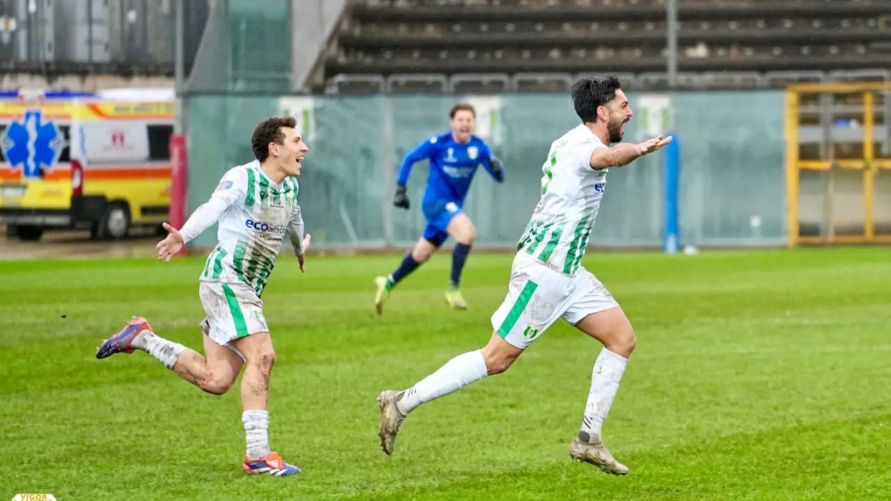 Serie D, Vigor Lamezia batte il Gela e torna al successo. Sanzone: «Dopo i primi venti minuti, gara perfetta»\n