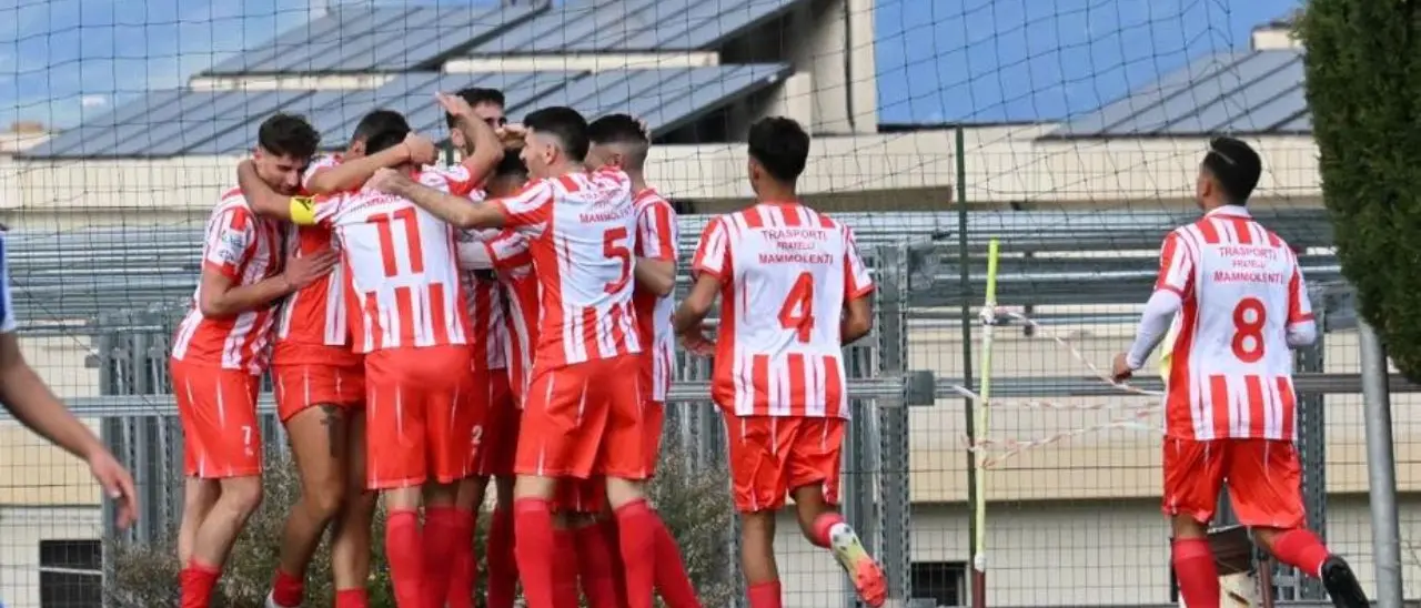 Promozione B, Gioiosa Ionica fa sentire la sua forza. Giovinazzo: «Prova di carattere, non un messaggio alla Deliese»\n