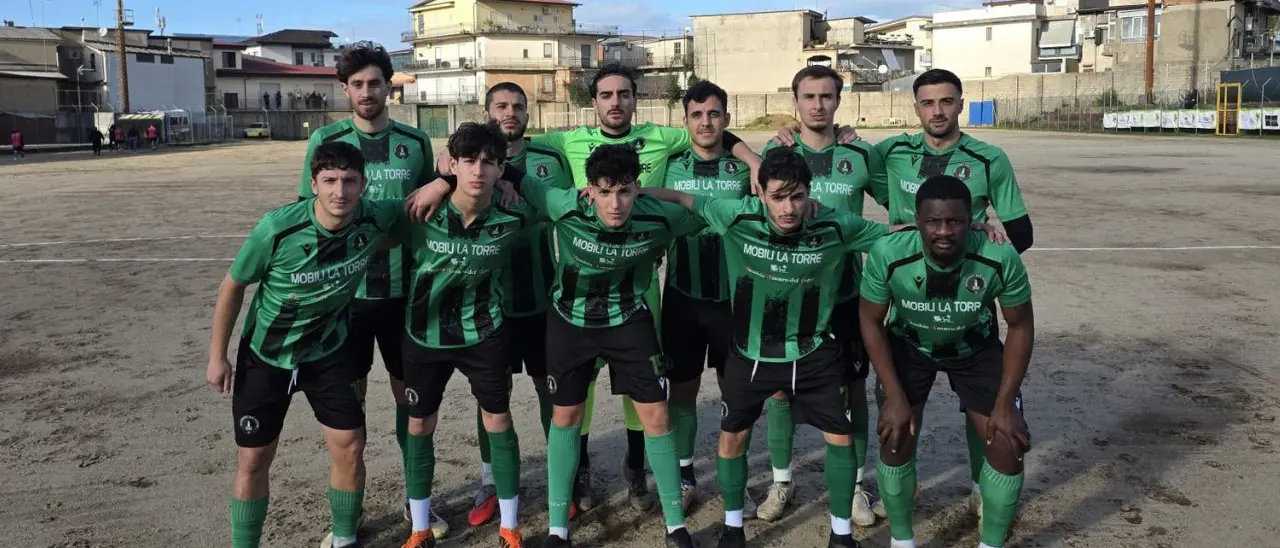 Il Capo Vaticano sorride sotto il diluvio. Mangiapane: «Campo ai limiti della praticabilità, siamo stati bravi a raddrizzarla»\n