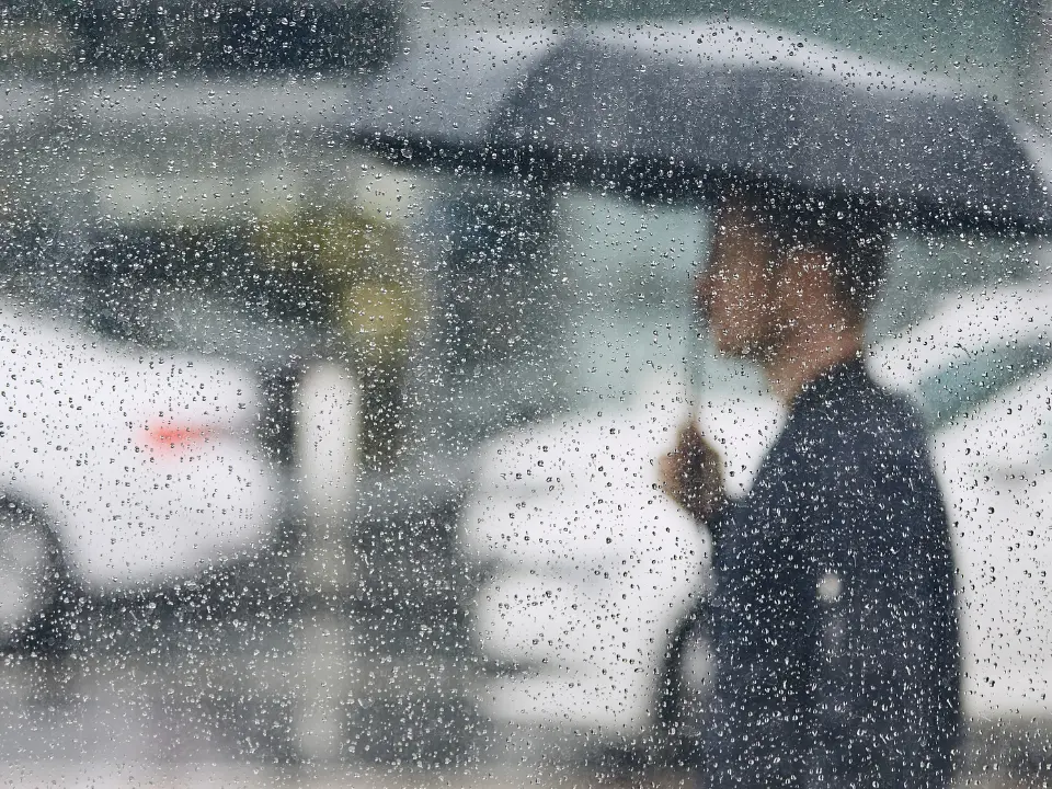 Il ciclone Harry ha lasciato la Calabria ma torna la pioggia. E sui monti continua a cadere la neve