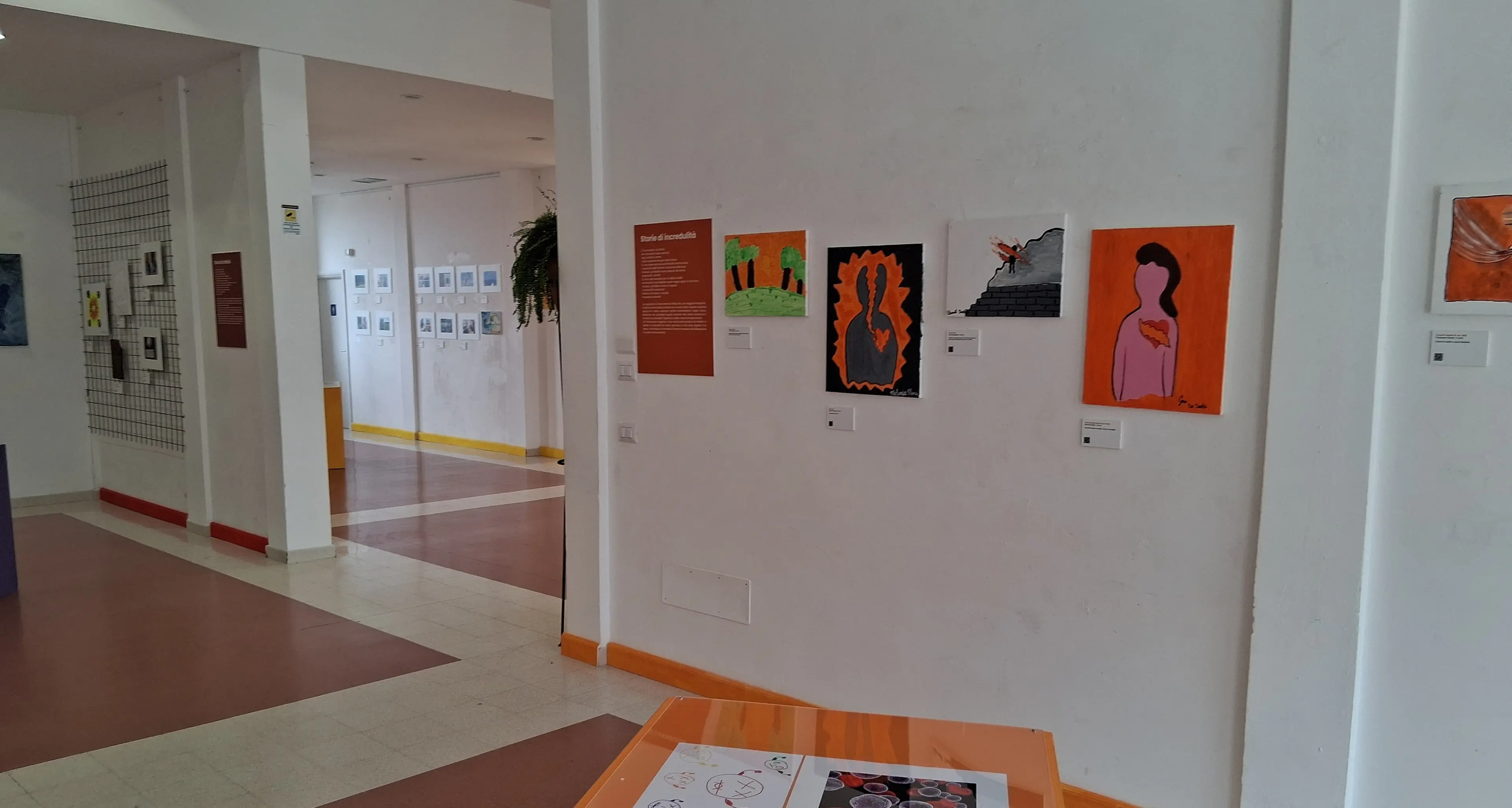 Oltre la diagnosi: in mostra a Catanzaro la “stra-ordinaria normalità” dei piccoli pazienti della Dulbecco\u00A0\n