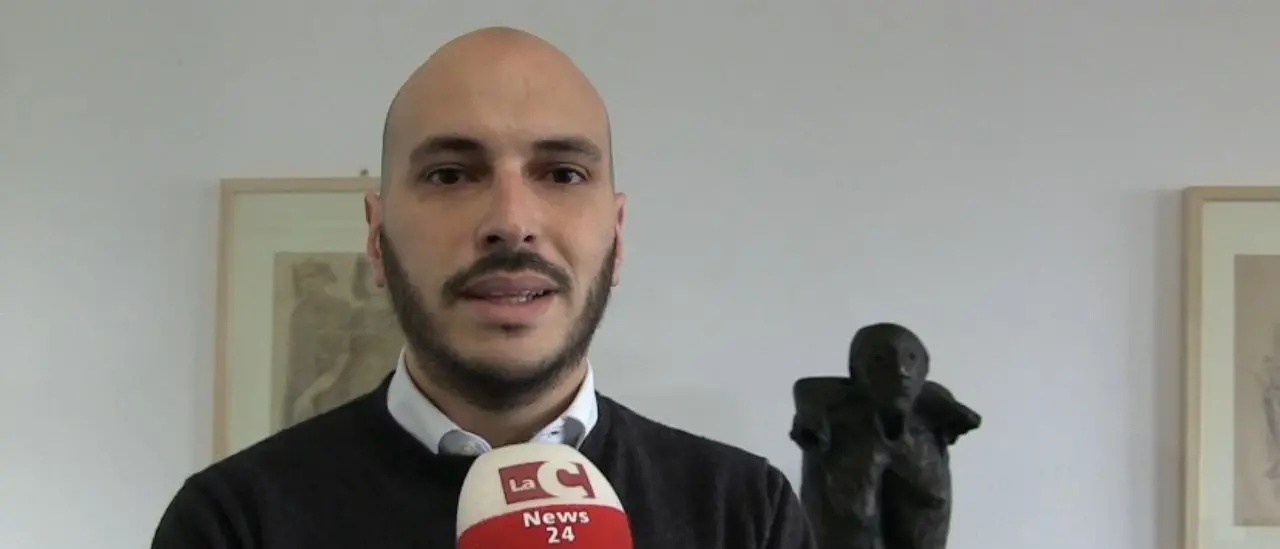 Abbassare l’età del voto\u00A0a 16 anni (anche con Fortnite), il sindaco di Jonadi Signoretta frontman della campagna di +Europa\n