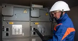 Cosenza al buio da ore: ecco le zone interessate dal blackout elettrico\n