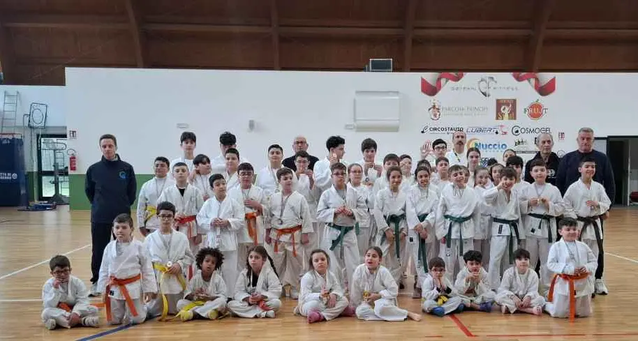 Primo torneo di arti marziali e kickboxing, a Siderno 300 atleti da tutta la Calabria e la Sicilia\n