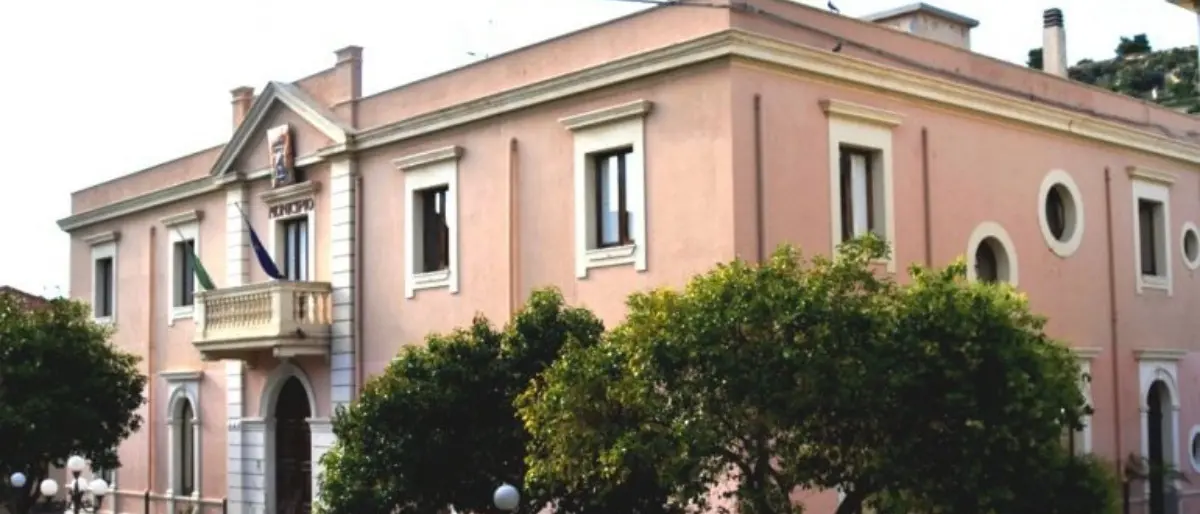 Domani allerta vento a Melito Porto Salvo: le raccomandazioni del Comune\n