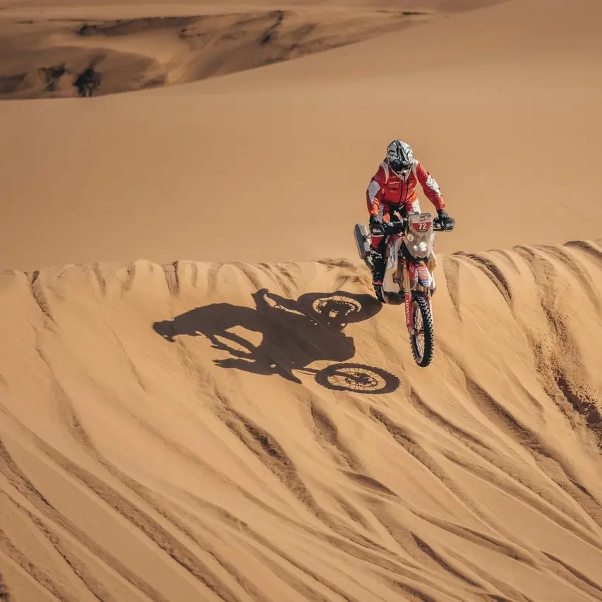 Africa Eco Race 2026, il calabrese Palmer al traguardo di Tagounite:\u00A0«Tappa sfiancante, tra dune e sassi»\n