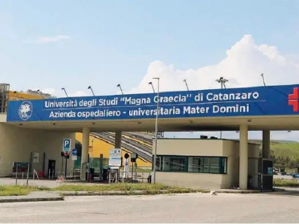 Sistema Scorcia, liste d’attesa privatizzate al Mater Domini di Catanzaro: chiuse le indagini per 12 – NOMI