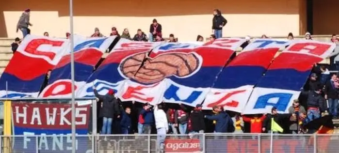 Cosenza-Casertana: domenica si rinnova il gemellaggio...fuori dal “Marulla”\n