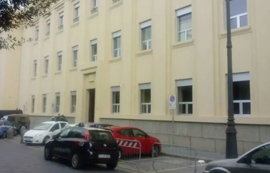 Nessuna estorsione con l’uso di una pistola a Pannaconi, assolti i due imputati\n