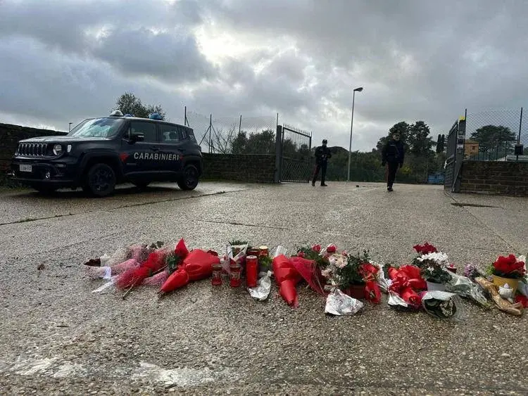 Femminicidio Anguillara, il figlio di 10 anni affidato ai nonni materni e al sindaco