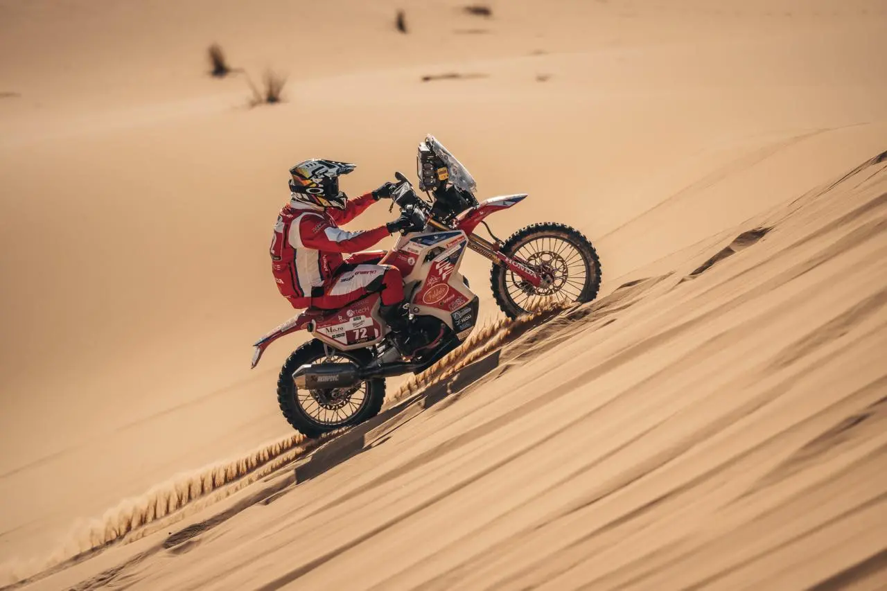 Africa Eco Race 2026, Palmer:\u00A0«Tappa pesante ma che belle le\u00A0dune di Erg Chigaga»\n