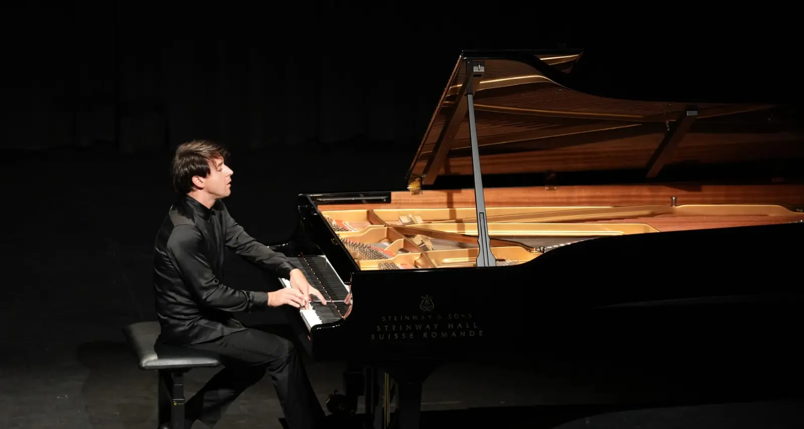 Al teatro Cilea il 31 gennaio\u00A0il piano recital del pianista di fama mondiale Vitaly Pisarenko\n