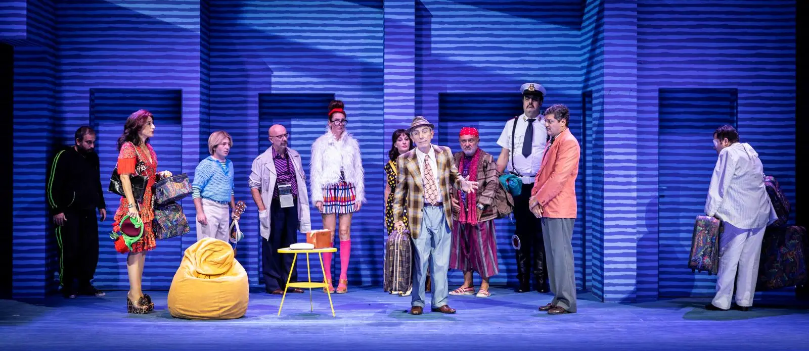 Dal contemporaneo al classico il grande teatro al Politeama di Catanzaro con “Metadietro” e “Il medico dei pazzi”\n