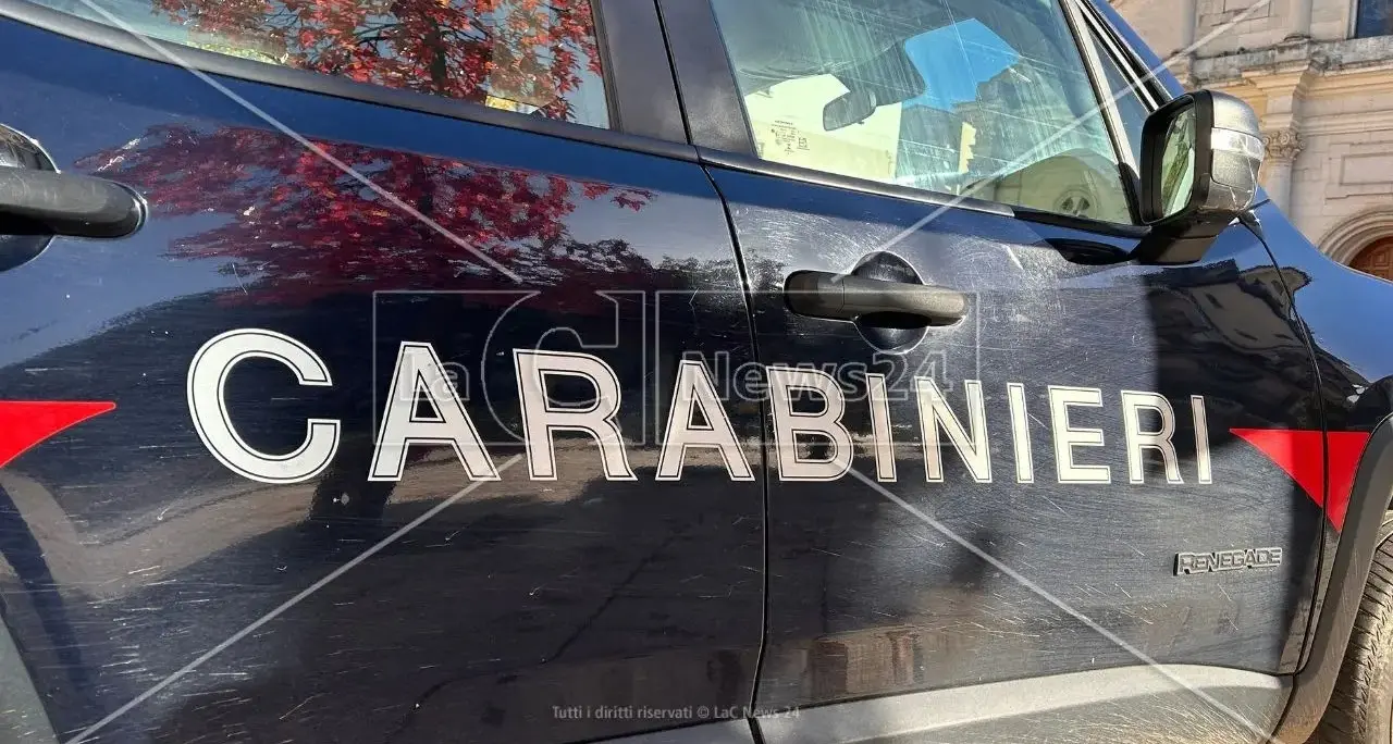 Ennesima intimidazione, tocca a San Gregorio d’Ippona: tre bottiglie con benzina per un cittadino del Gambia