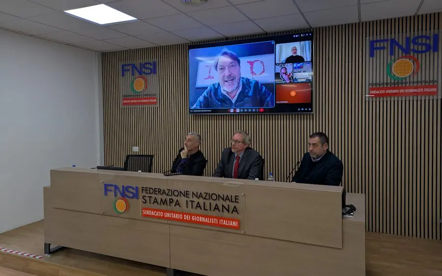 Ranucci avverte: «Vogliono far fuori Report,\u00A0le scelte della\u00A0Rai rischiano di far\u00A0perdere la struttura storica»\n