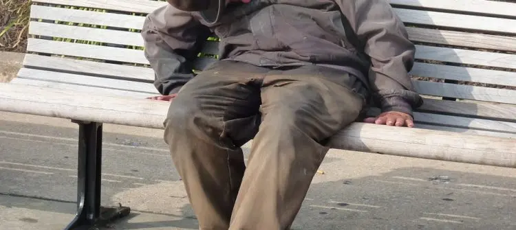 «Non solo pasti caldi ma soprattutto ascolto e il calore di un sorriso», ecco il volontariato che dà forza a chi vive ai margini\n\n\n