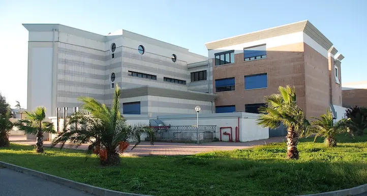 Il Liceo Scientifico di Soverato precisa: «Da noi incontro sulla riforma curato dall’Elsa con rappresentanti del Sì e del No»