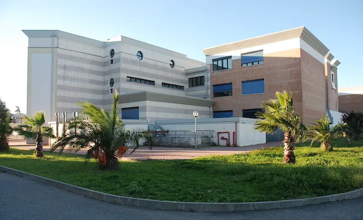 Il Liceo Scientifico di Soverato precisa: «Da noi incontro sulla riforma curato dall’Elsa con rappresentanti del Sì e del No»