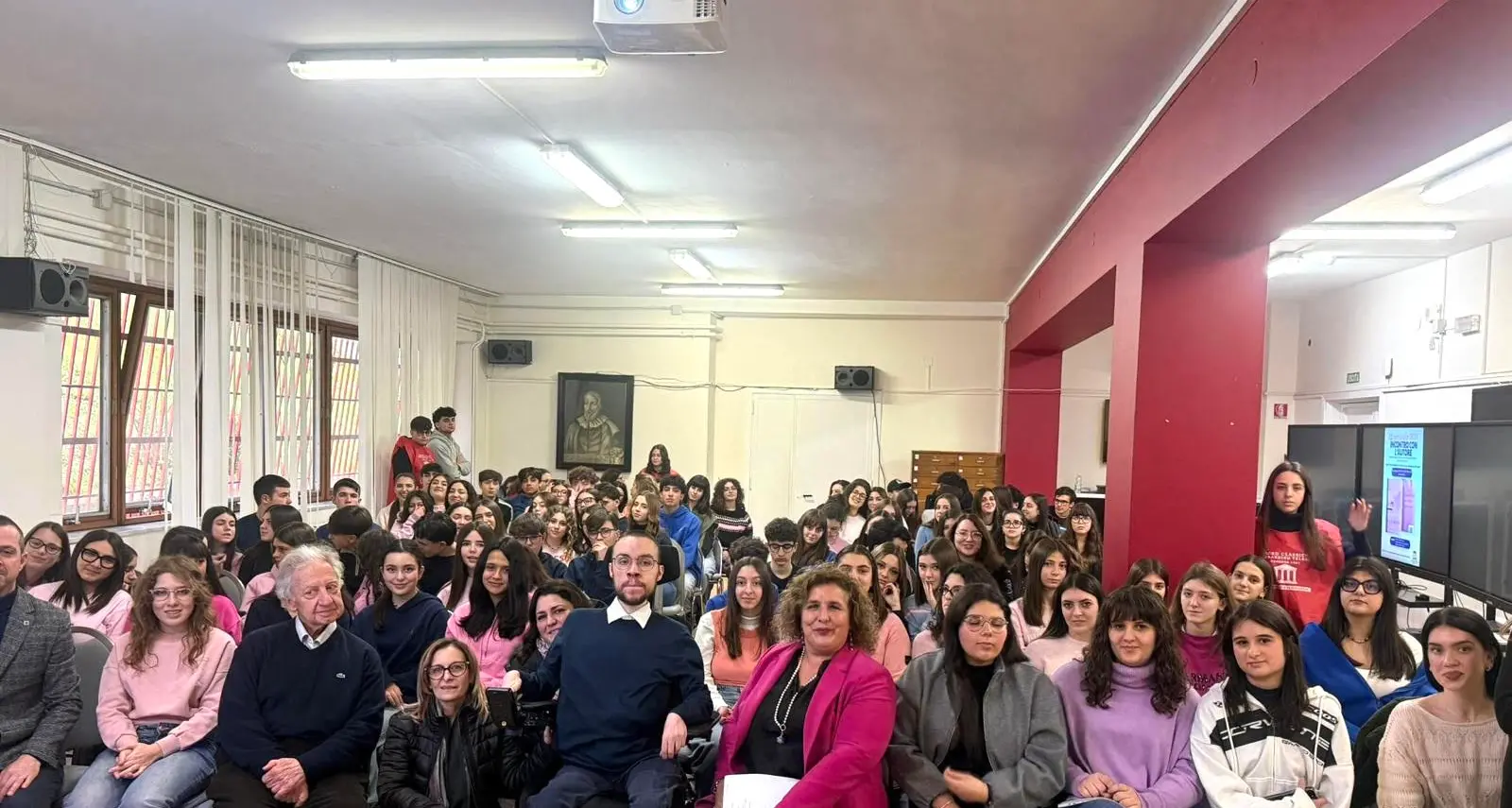 Un viaggio coraggioso oltre i limiti del corpo, Francesco Ferrise racconta la distrofia agli studenti del Telesio\u00A0di Cosenza\n