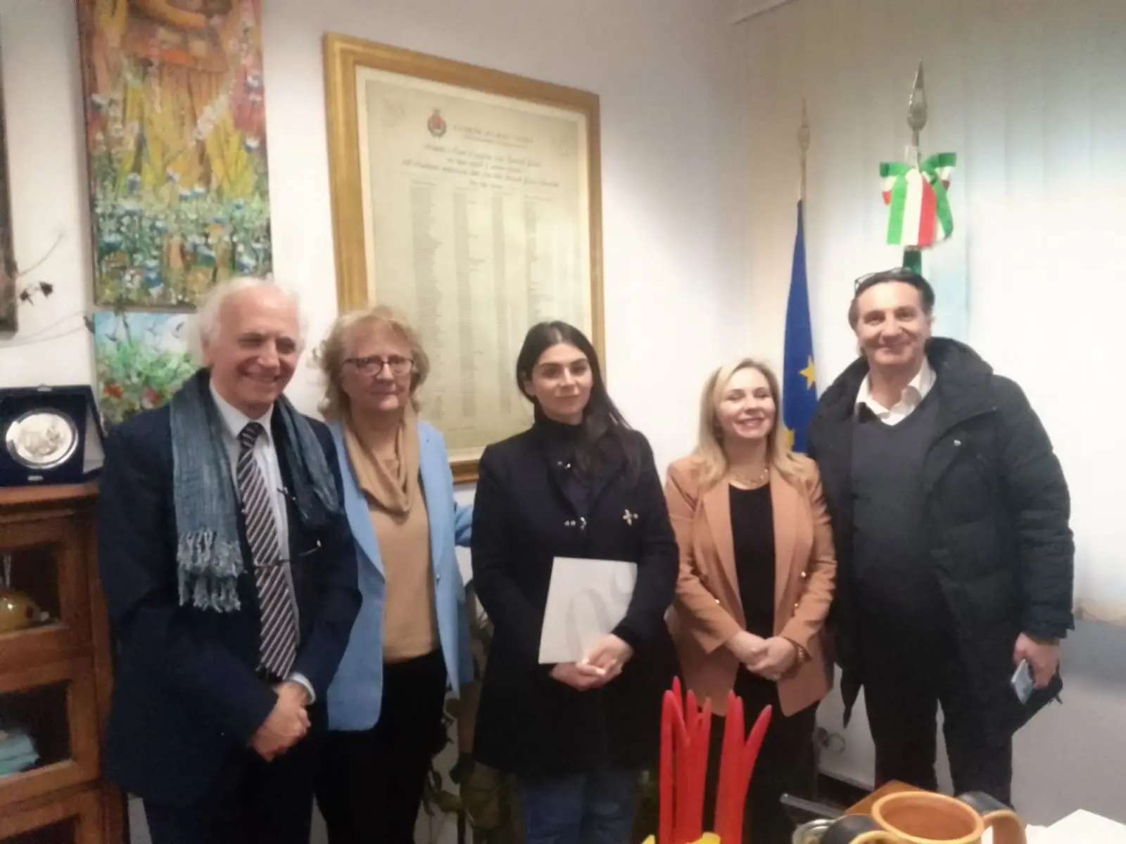 Gioia Tauro e la memoria degli Internati Militari Italiani, un impegno istituzionale che rafforza identità civica e responsabilità storica della comunità\n