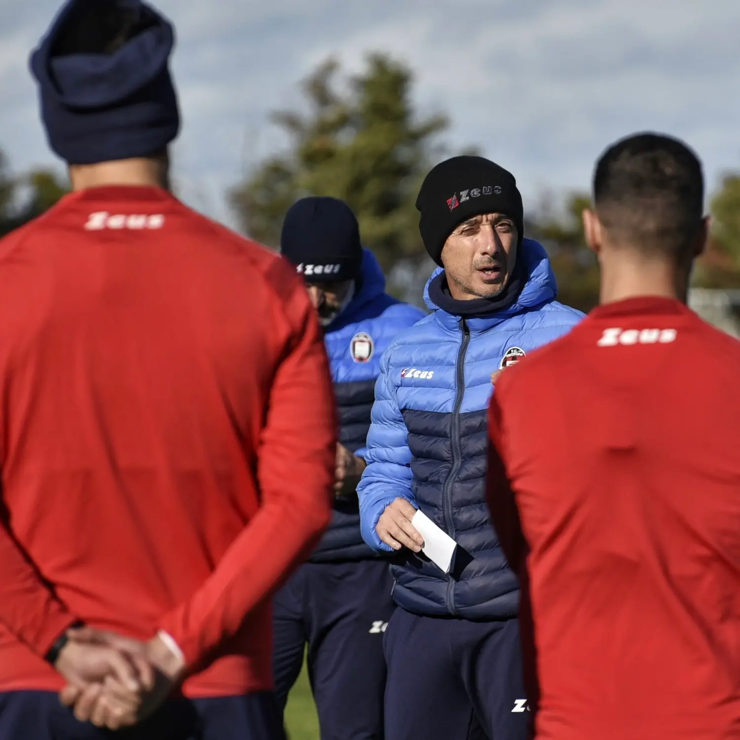 Crotone, motori accesi verso Siracusa: buon test contro la Primavera\n