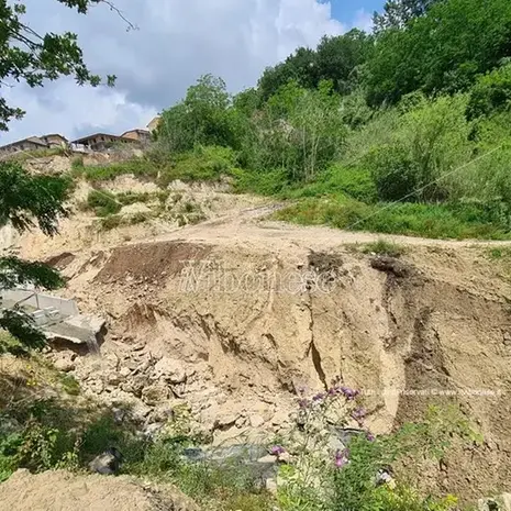 Dalla frana di Maierato a San Calogero: quando la terra cede e diventa nemica