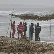 Naufragio Cutro, al via la prima udienza del processo sui ritardi nei soccorsi con imputati sei militari\n