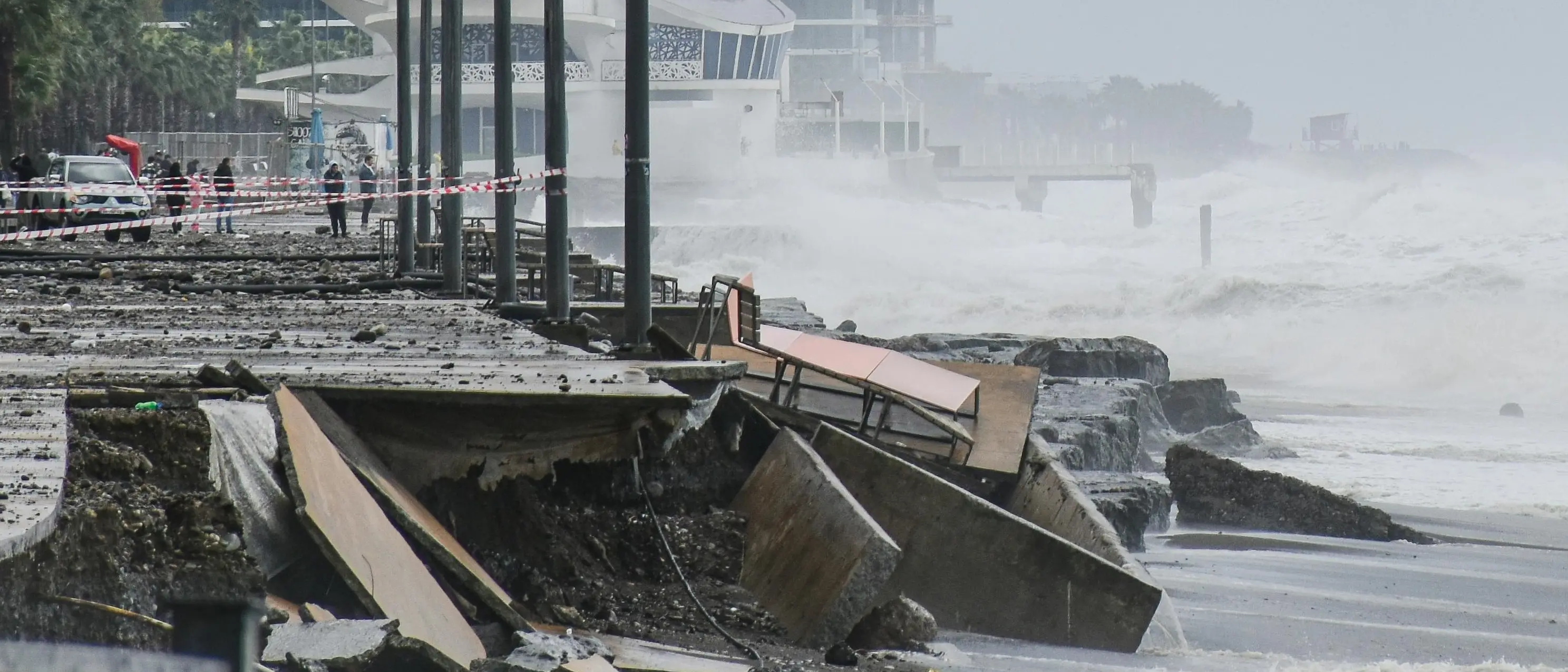 Ciclone Harry, il bilancio si aggrava: danni per oltre 2 miliardi in Calabria, Sicilia e Sardegna\n