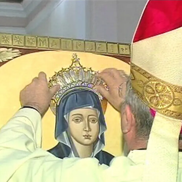 Furto in Cattedrale a Lamezia Terme: rubata una corona d’argento opera del maestro Affidato