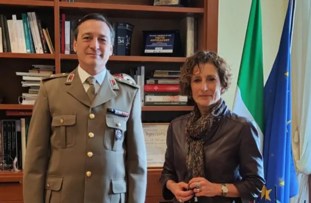 Il neo Comandante ACISMOM Calabria in visita al Prefetto di Reggio\n