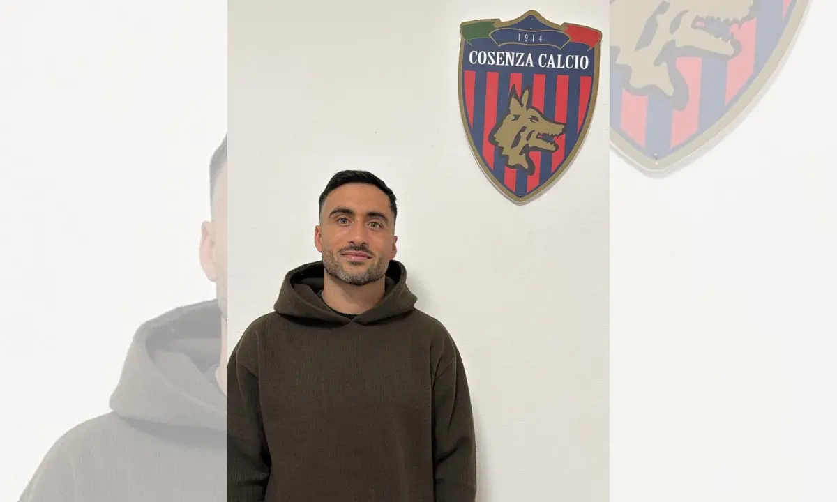 Cosenza, ufficiale il ritorno di Baez. Il fantasista a disposizione di Buscè da subito\n