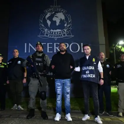 Arrestato in Colombia Roberto Nastasi,\u00A0è accusato\u00A0di essere vicino alla ’ndrangheta: «Traffica coca da Ecuador e Perù»\n