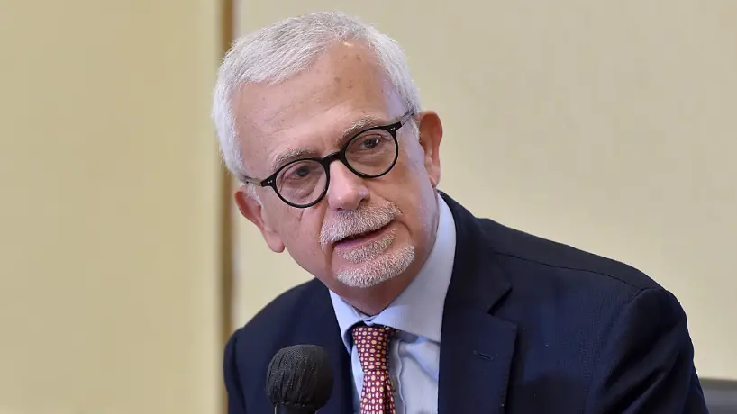 <p>Il procuratore di Reggio Calabria Giuseppe Borrelli</p>\\n