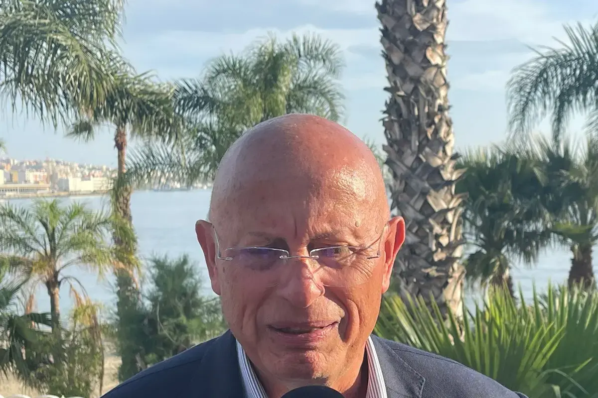 Reggina, il patron Ballarino carica i tifosi: «Tutti uniti per la decima vittoria e l'addio a questa categoria»\n