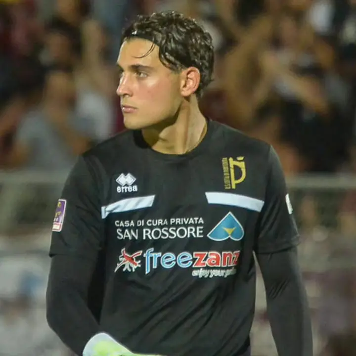 Cosenza, tutto confermato. Ufficiale l’ingaggio del portiere Vannucchi\n