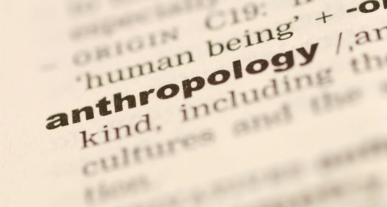 Cittadinanza e tratti somatici, il pericoloso ritorno del determinismo biologico: l'antropologia di fronte ai nuovi sovranismi\n