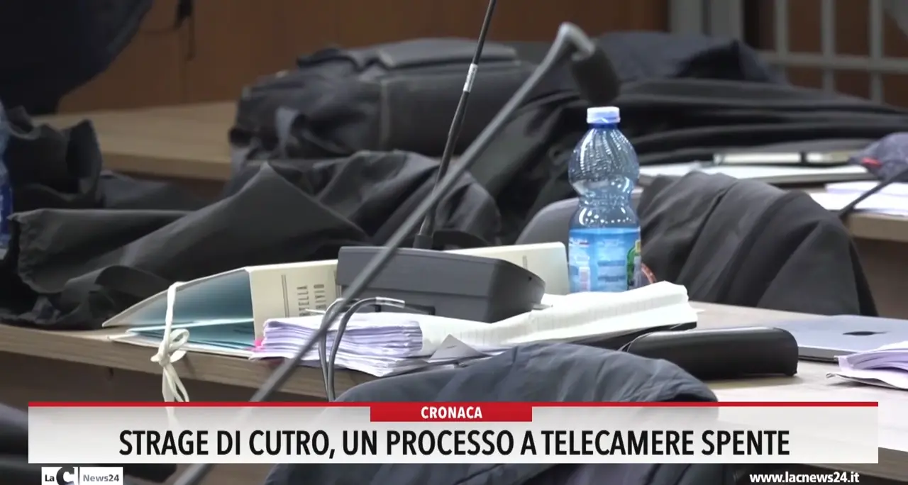 Strage di Cutro, un processo a telecamere spente