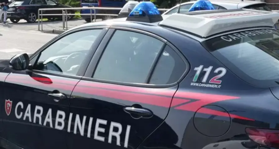 Carabiniere suicida in strada, la nota della Compagnia di Lamezia: «Fermato per un controllo, poi l’insano gesto»
