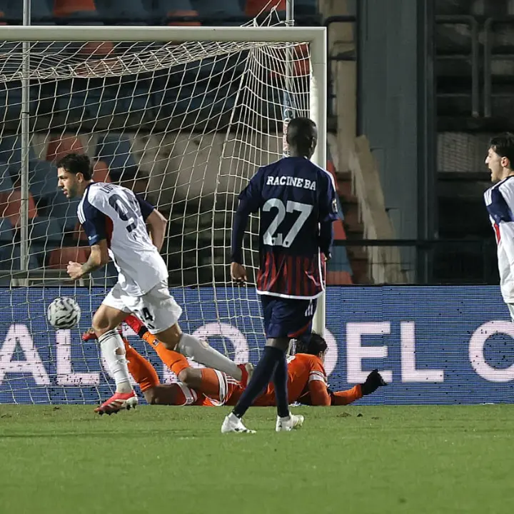 Cosenza-Casertana 0-1, il tabellino | LIVE\n