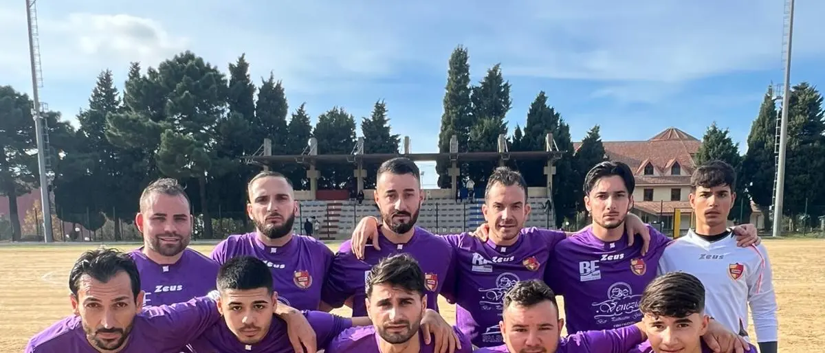 Terza Categoria, per il Fulmine Sorianello\u00A0Carchidi ne fa 3 (su 5)\u00A0al Pannaconi. Manita anche del Maierato al Cessaniti\n