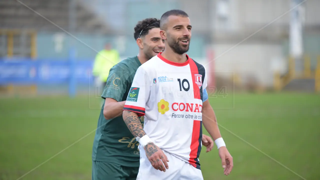 Eccellenza: Praiatortora in fuga, la Serie D non è più un miraggio.\u00A0Petrone: «Calma, mancano ancora undici partite»\n