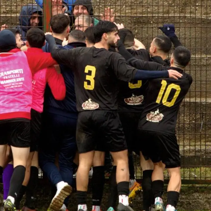 Promozione B, il treno Gioiosa Ionica alla sua settima vittoria di fila. Giovinazzo: «La squadra ha mentalità e voglia di fare bene»\n