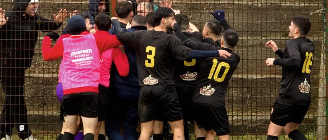 Promozione B, il treno Gioiosa Ionica alla sua settima vittoria di fila. Giovinazzo: «La squadra ha mentalità e voglia di fare bene»\n