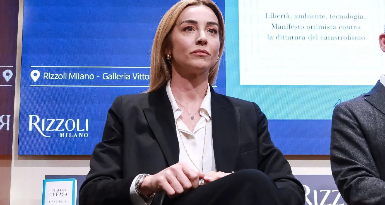 Silvia Salis torna in scena: la dieta mediatica è finita e attorno a lei si muove già mezza Roma politica\n